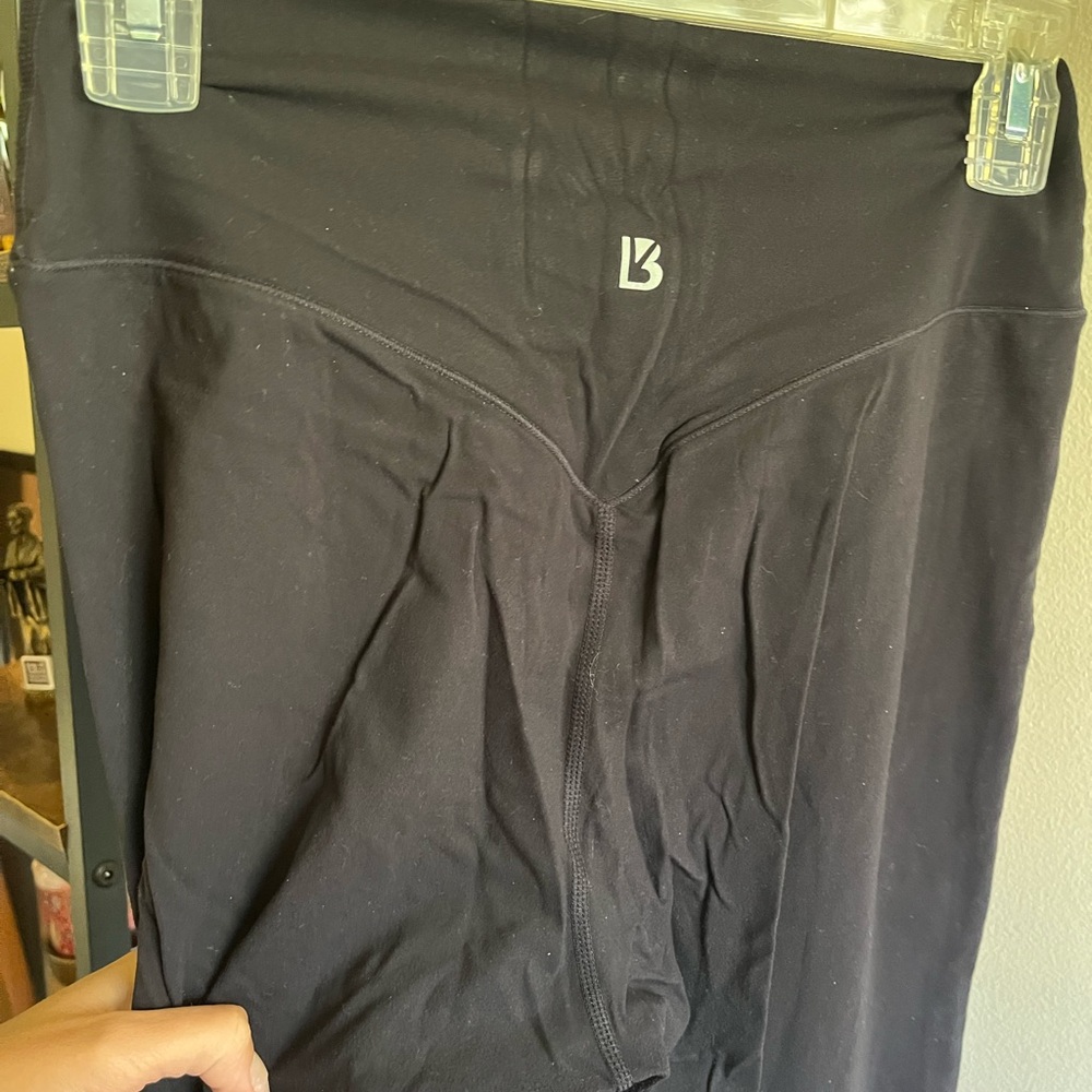 Buff Bunny Black Leggings (2)